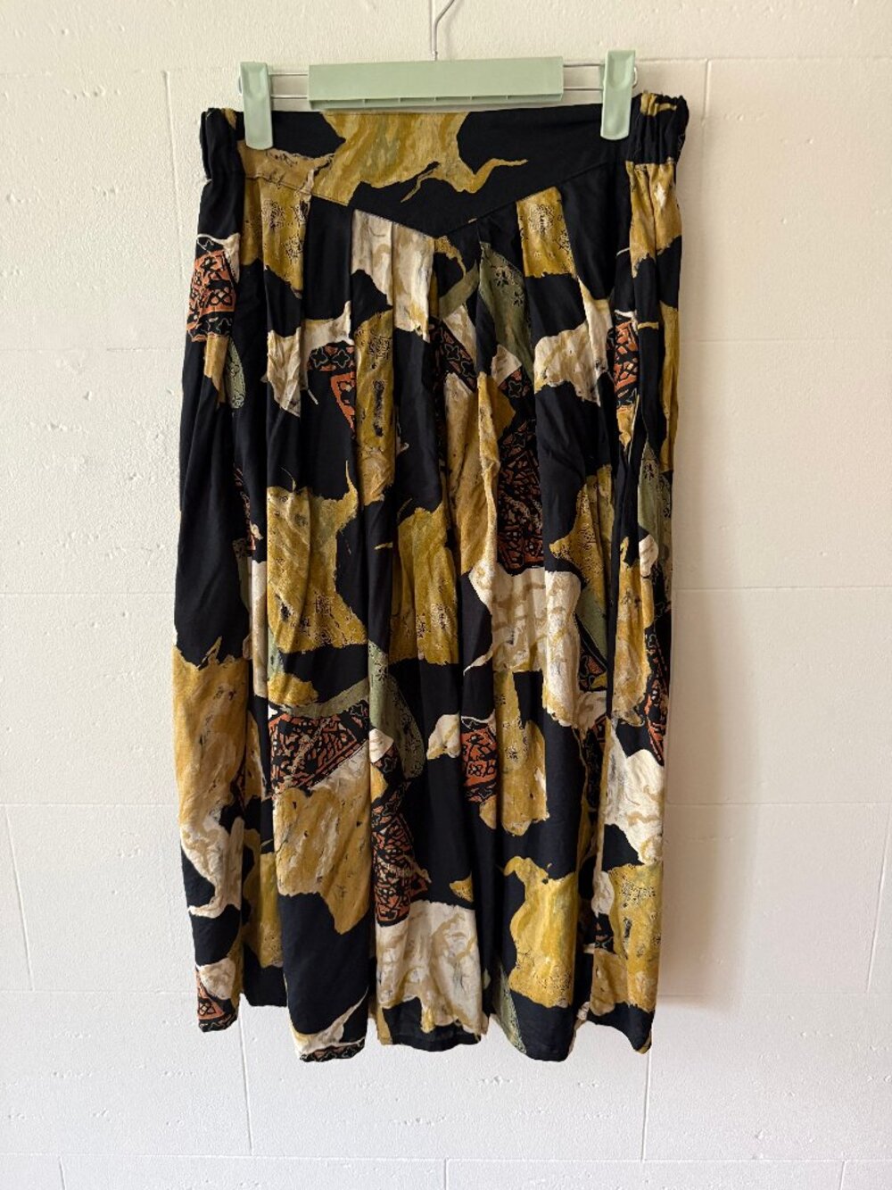 Vintage St. Michaels | Viscose Patchwork Look Midi Skirt | Eclectic | Large